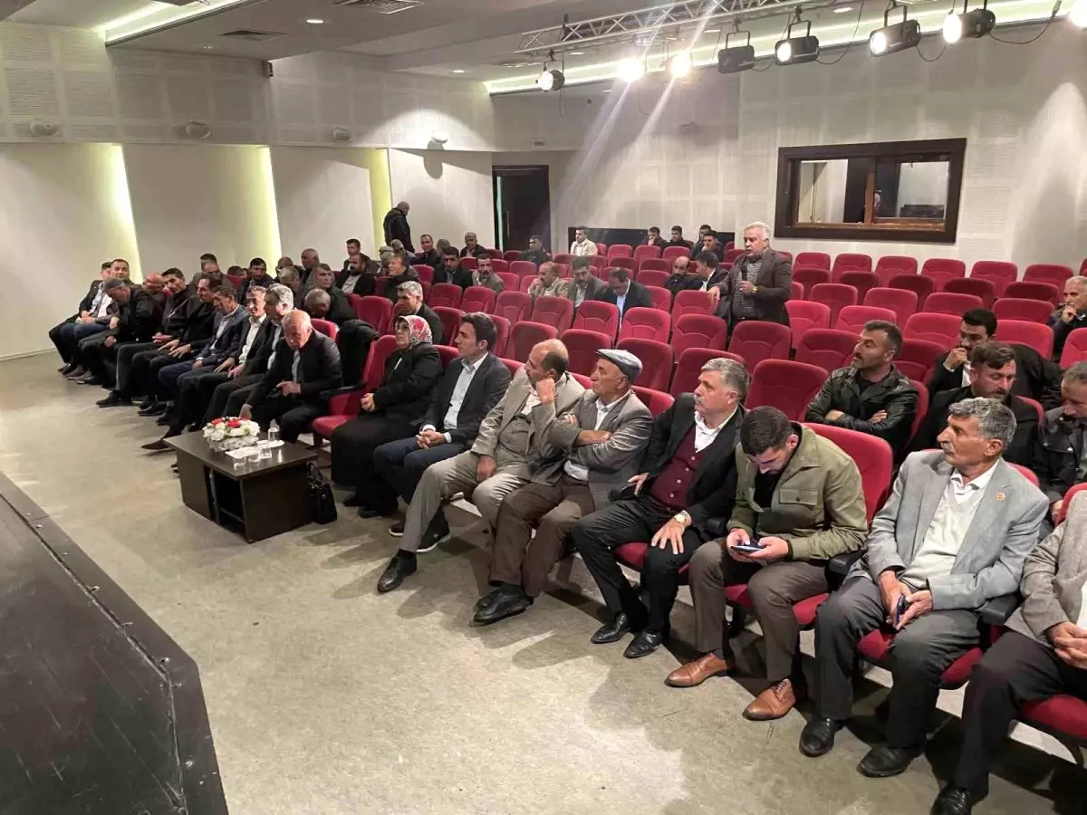 Malazgirt'te Köylere Hizmet Götürme Birliği Toplantısı Düzenlendi