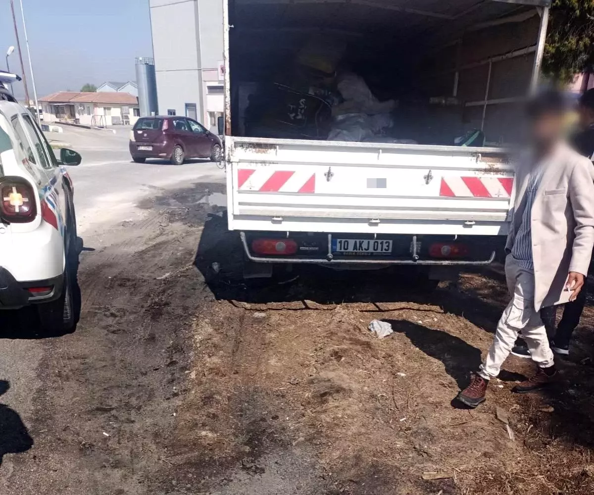 Tarım İşçilerini Güvenli Taşımak İçin Jandarma Denetimi