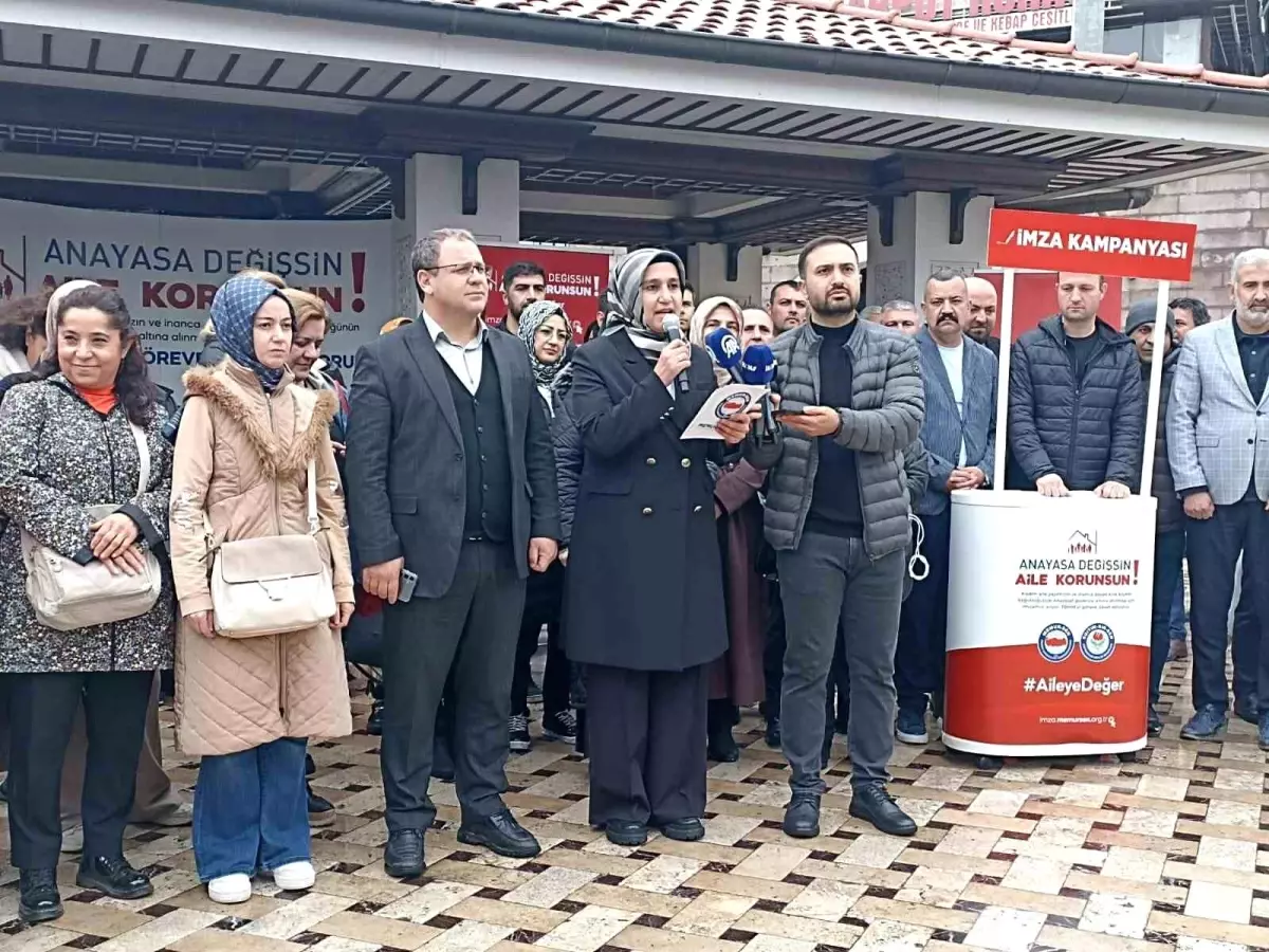 Memur-Sen Anayasa Değişikliği İçin İmza Kampanyası Başlattı