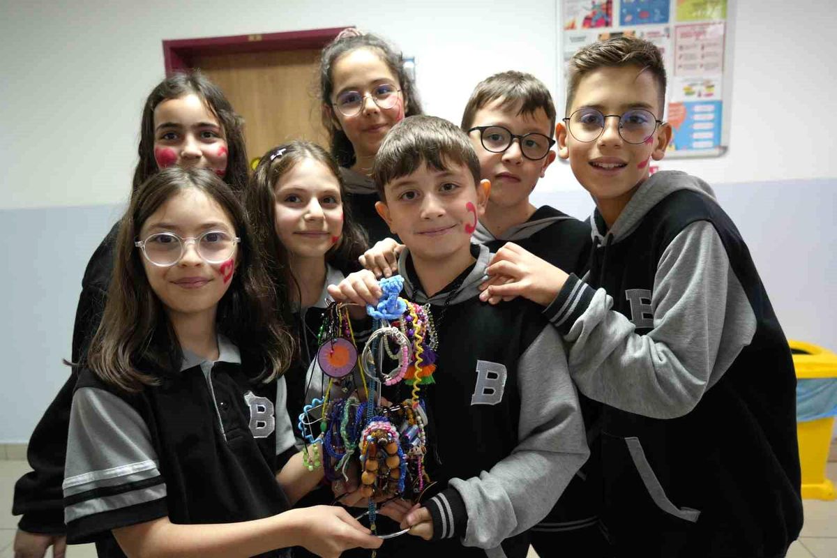 Samsun'daki Öğrenciler Sosyal Sorumluluk İçin Ürün Satıyor
