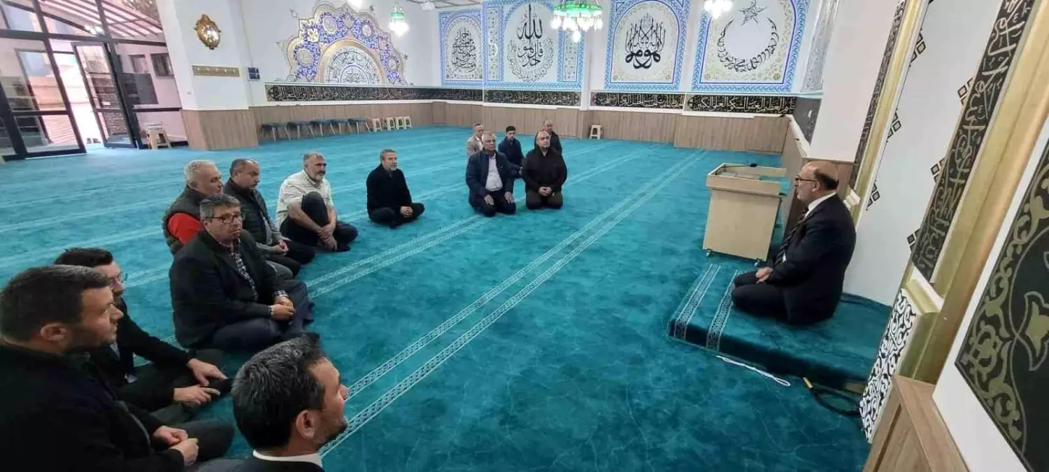İl Müftüsü Lütfü İmamoğlu Merkez Selman-ı Farisi Camii'ni Ziyaret Etti