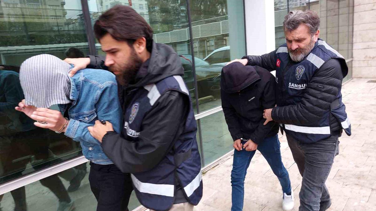 Samsun'da Uyuşturucu Operasyonu: İki Kişi Gözaltında