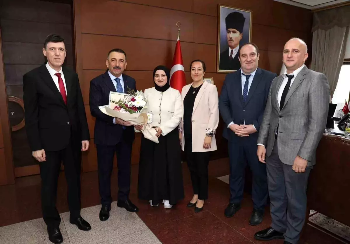 Vali Hacıbektaşoğlu, TÜİK Zonguldak Bölge Müdürü ve Personelini Kabul Etti