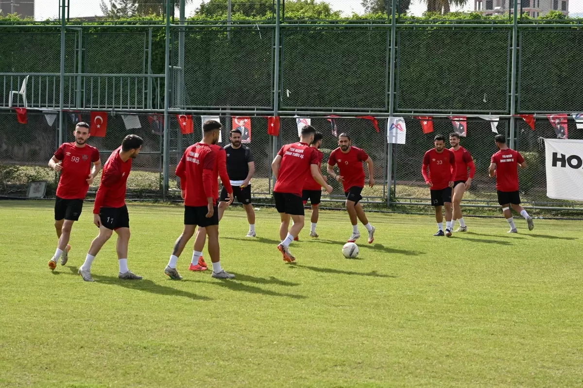 Yeni Mersin İdman Yurdu, Vanspor Maçına Hazırlanıyor