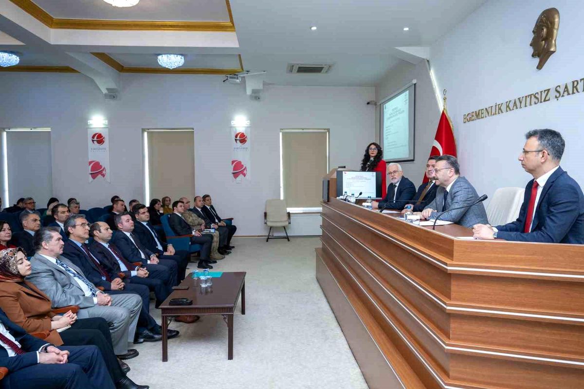 Eskişehir'de Bağımlılıkla Mücadele Toplantısı Gerçekleştirildi