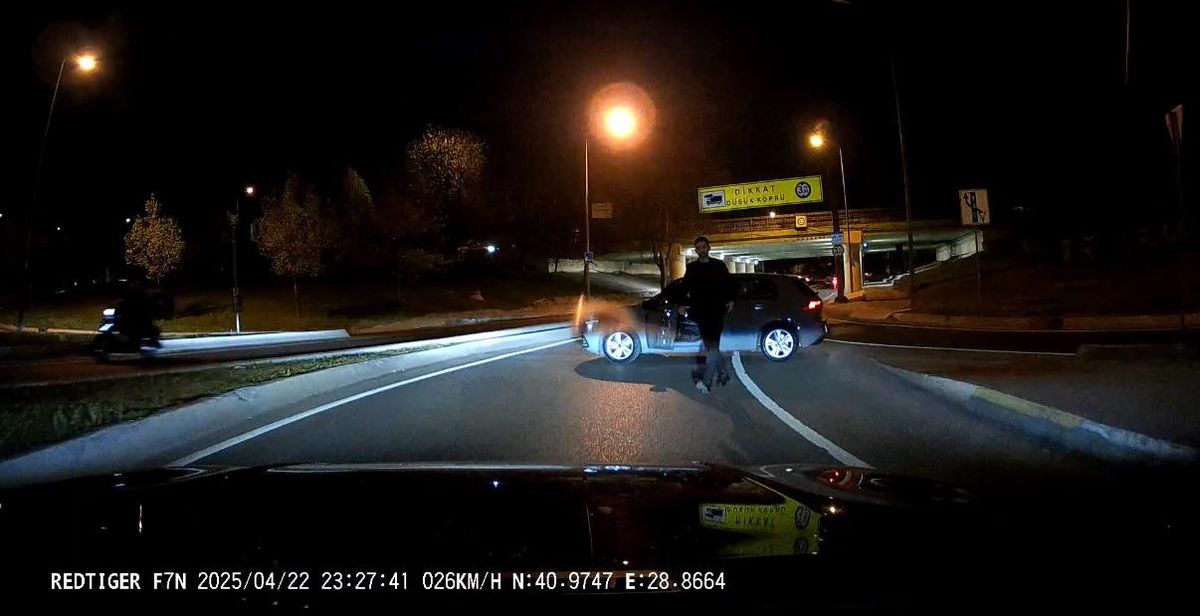Bakırköy'de Trafik Tartışması: Selektör ve Korna Kazaya Yol Açmadı