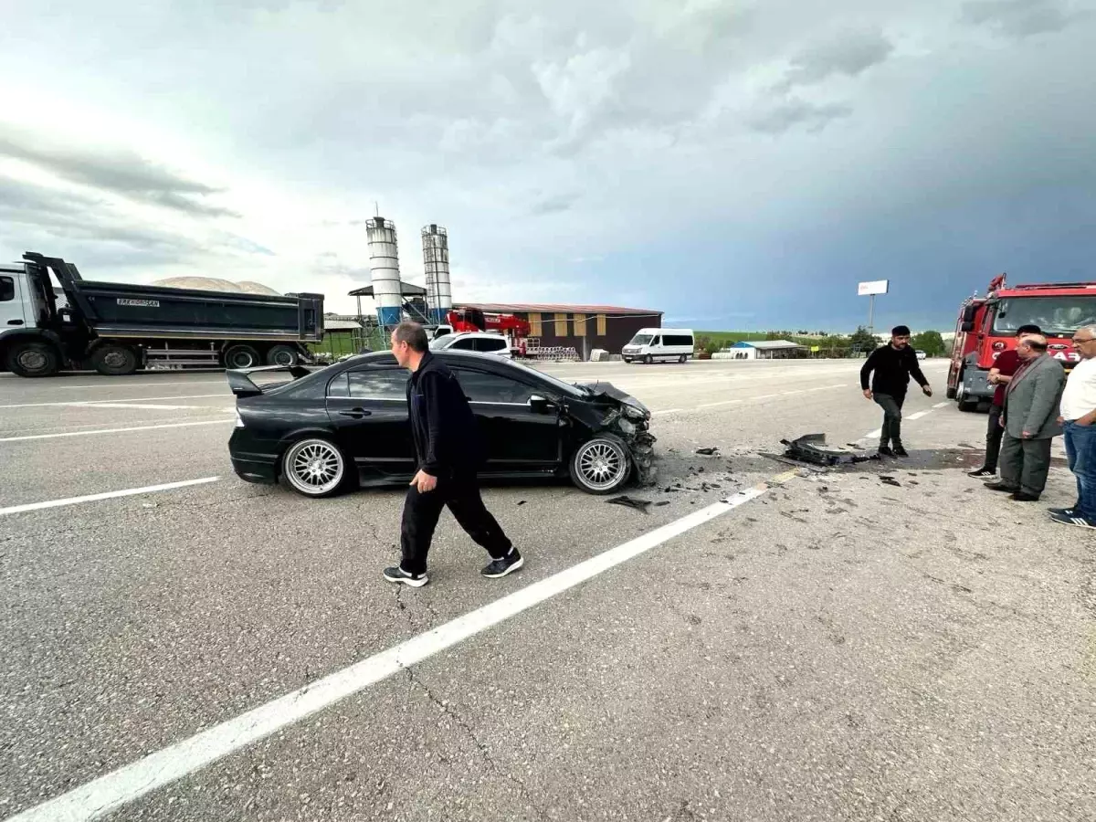 Elazığ'da Trafik Kazası: 1 Yaralı