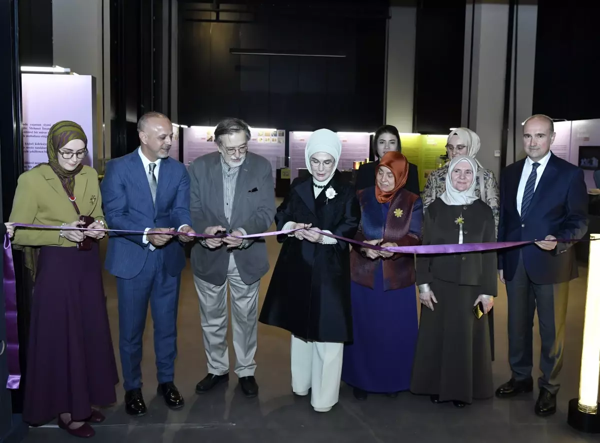 Emine Erdoğan, 'Saklı Kalanlar' Sergisinin Açılışını Yaptı