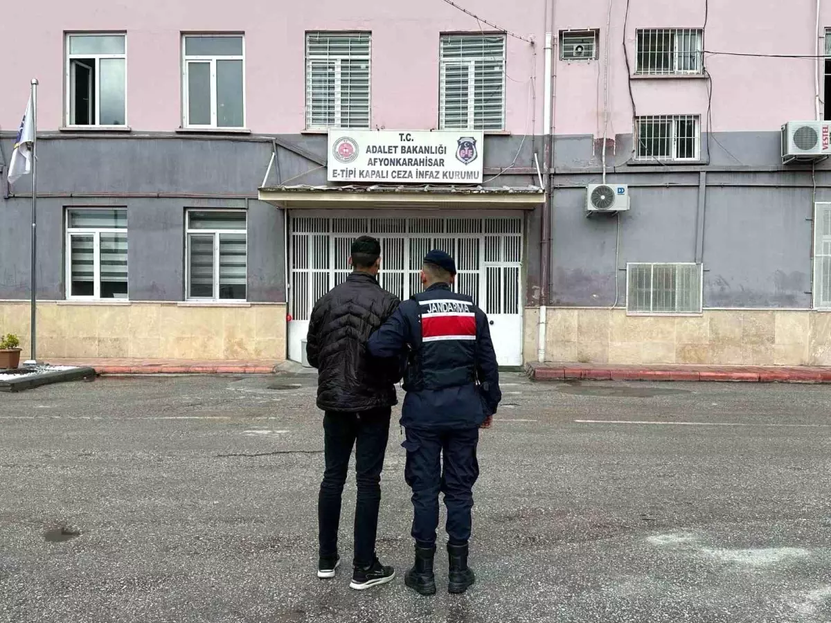 7 Yıl 9 Ay Hapis Cezası ile Aranan Şahıs Yakalandı