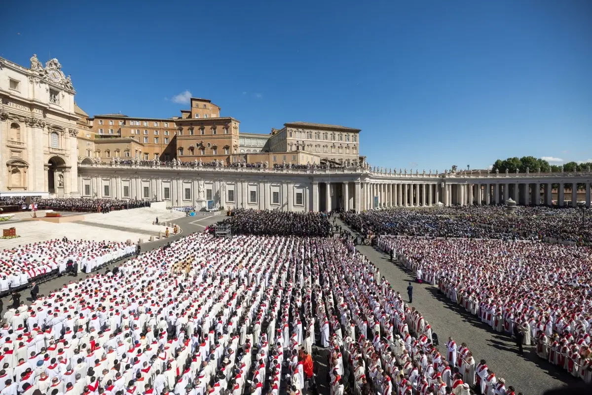 Papa Franciscus İçin Cenaze Töreni Düzenlendi