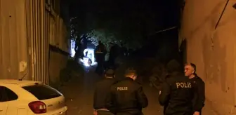 Sokakta başından vurulmuş halde kadın cesedi bulundu