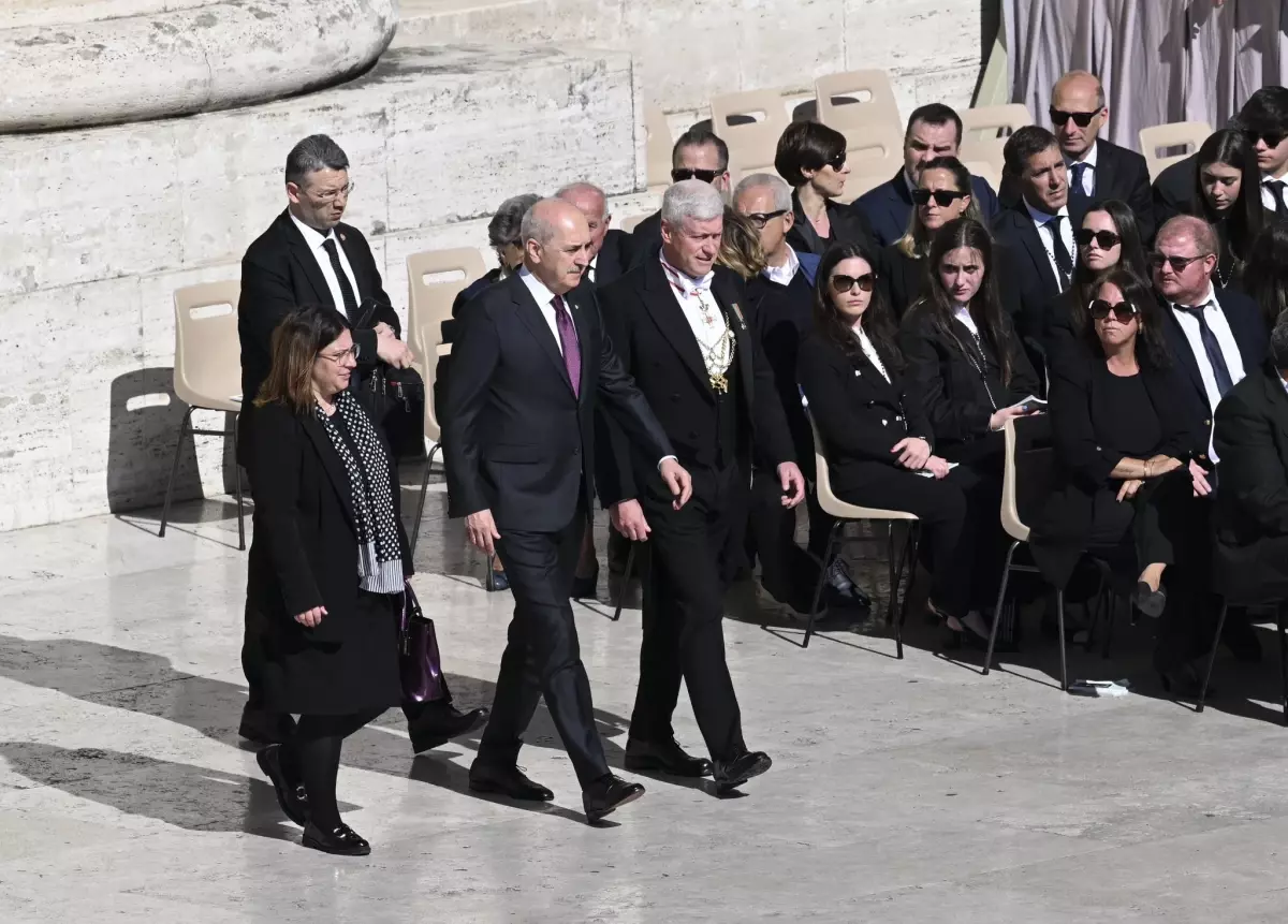 TBMM Başkanı Numan Kurtulmuş, Papa Franciscus'un Cenaze Törenine Katıldı