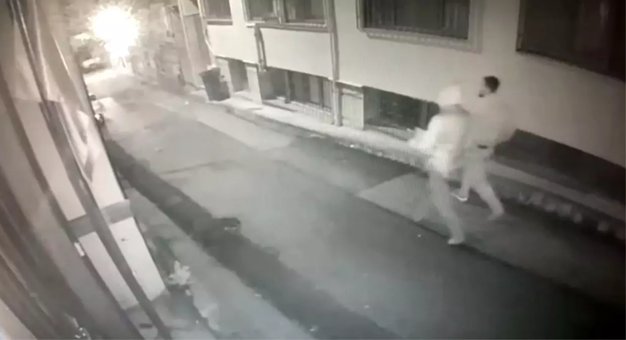 Bursa'da Motosiklet Hırsızları Suçüstü Yakalandı