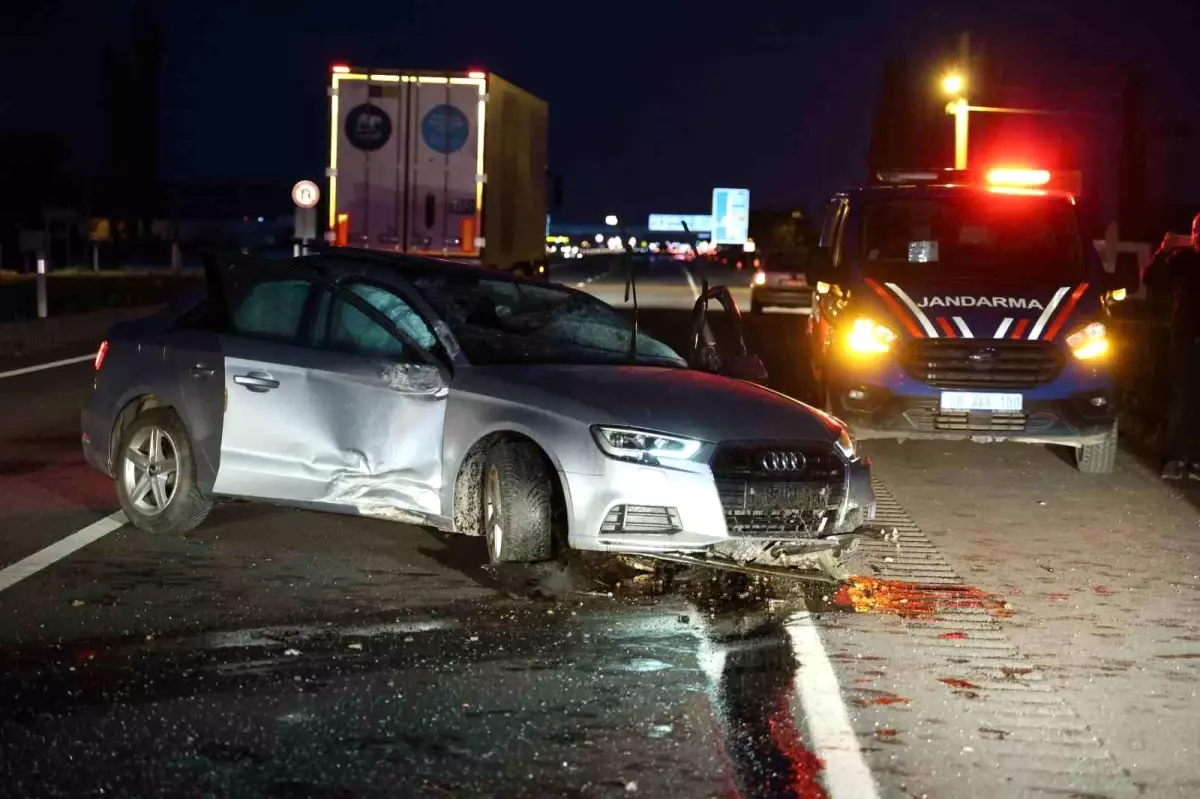 Aksaray'da Trafik Kazası: 2 Yaralı