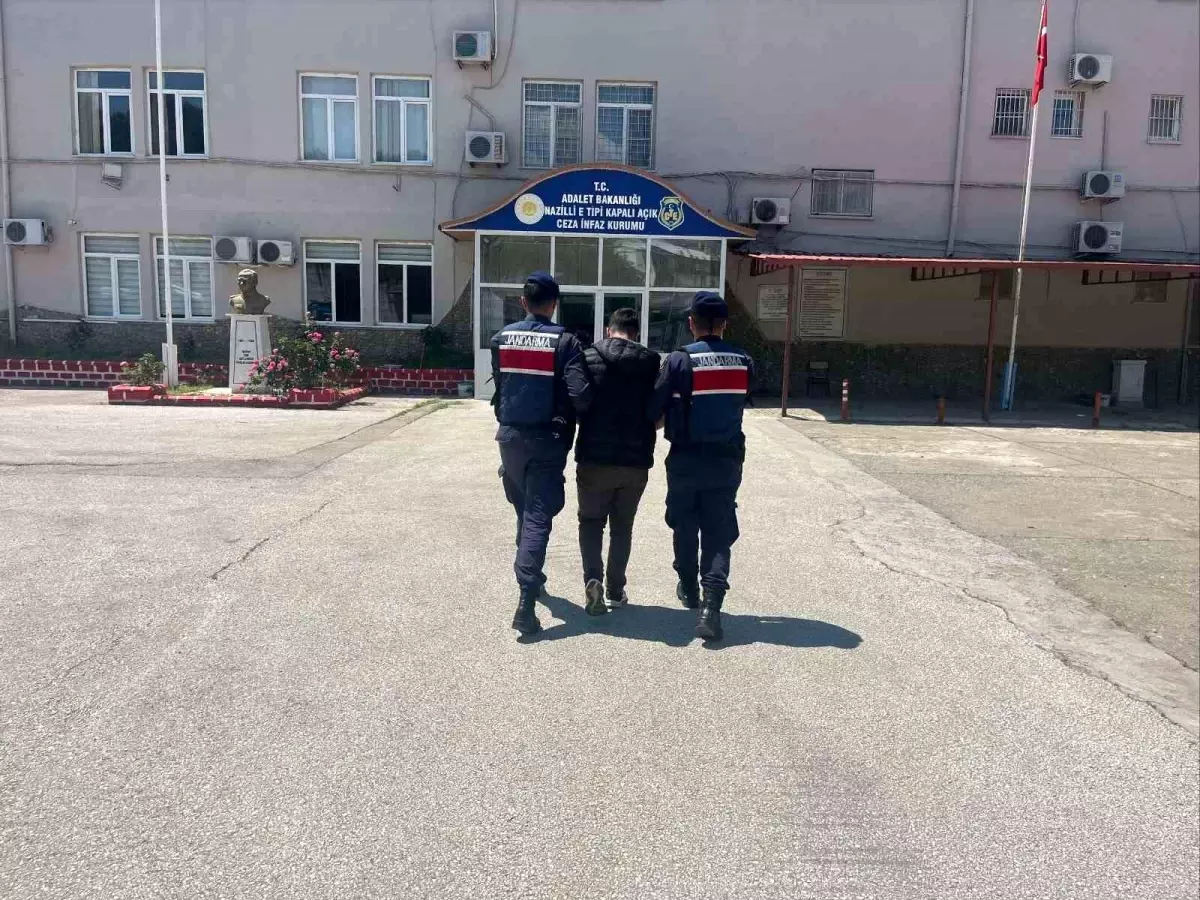 Dolandırıcılık Suçundan Aranan Şahıs Yakalandı