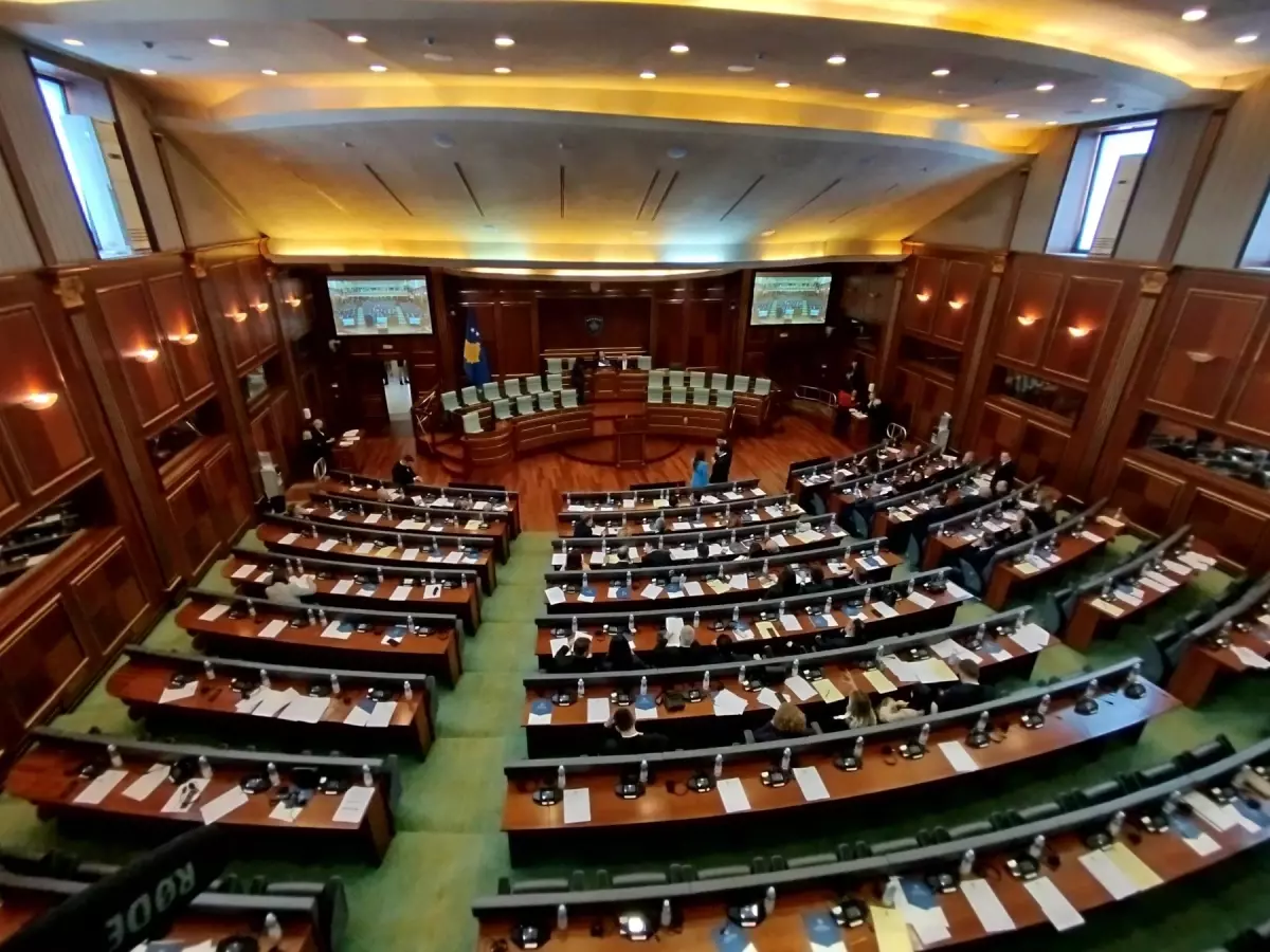 Kosova'da Meclis Başkanlığı İçin Beşinci Oylama da Sonuçsuz Kaldı