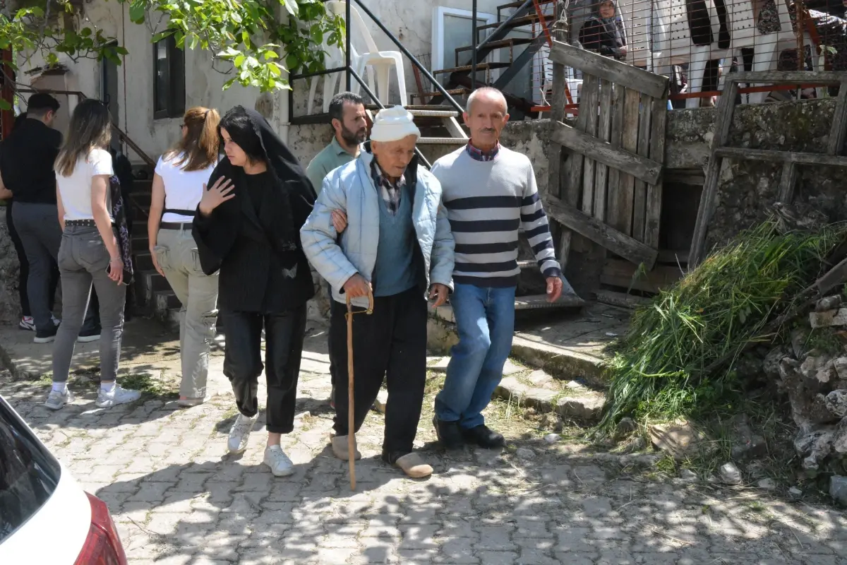 Hipotermi Nedeniyle Hayatını Kaybeden Dağcı Mehmet Kocaakça Defnedildi