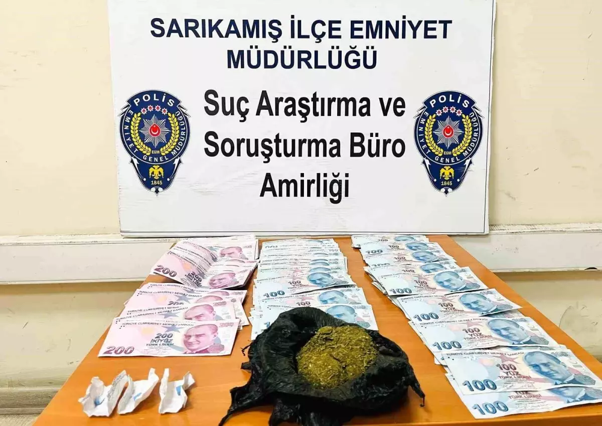 Sarıkamış'ta Yolcu Otobüsünde Uyuşturucu Yakalandı