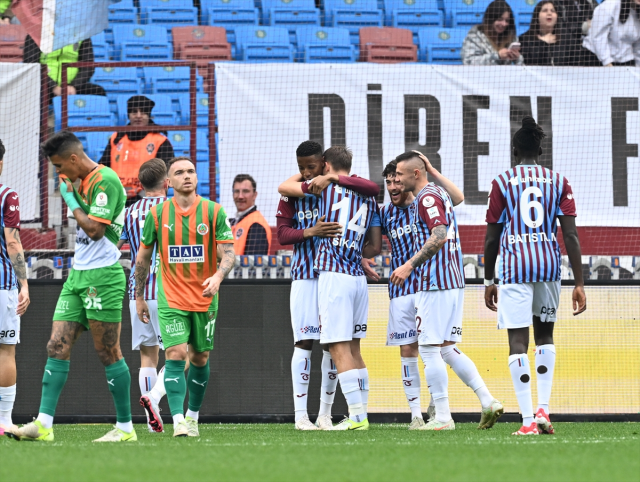 Trabzonspor, Alanyaspor'u 4-3 mağlup etti