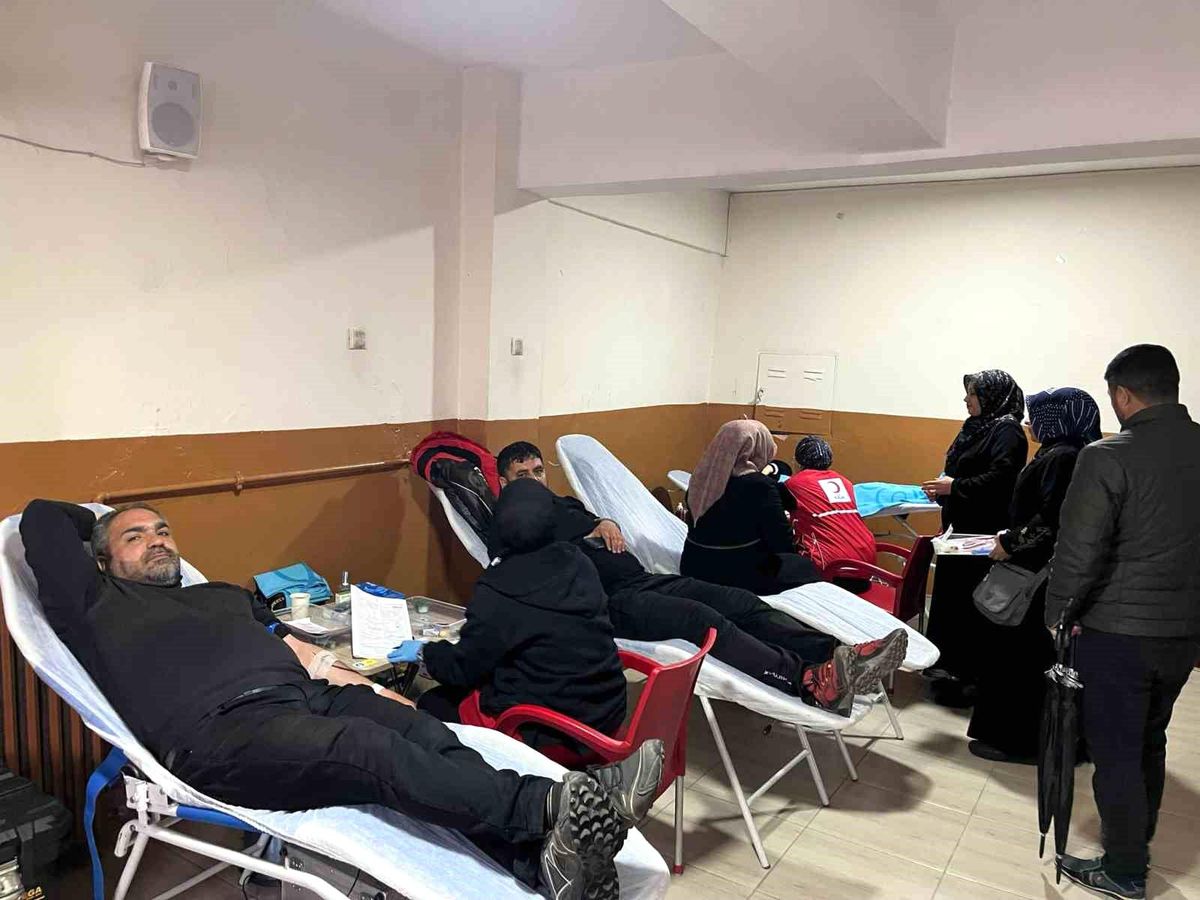 Ağrı'da 'Okulumda Kan'panya' Projesi Başlatıldı