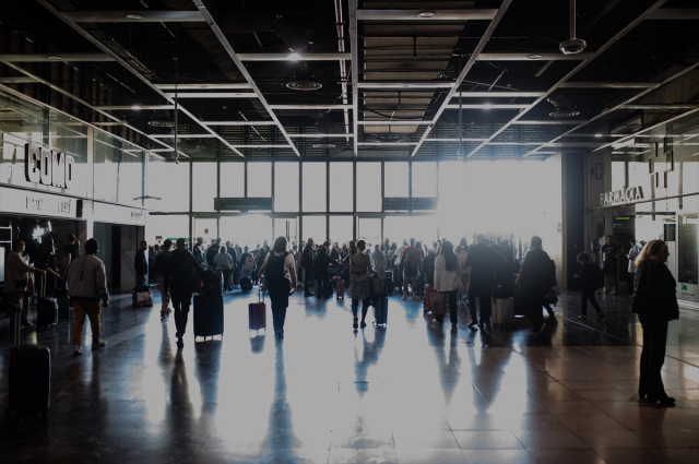 Elektriklerin kesildiği İspanya'da OHAL ilan edildi