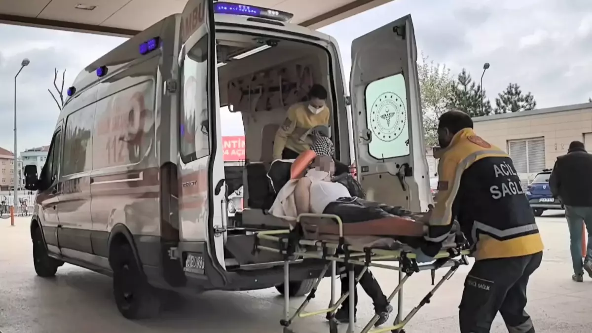 Kombiden Sızan Gazdan Zehirlenen Adam Kurtarıldı