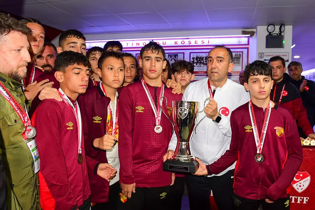 Göztepe U14 Takımı U14 Gelişim Ligi Finallerinde İkinci Oldu