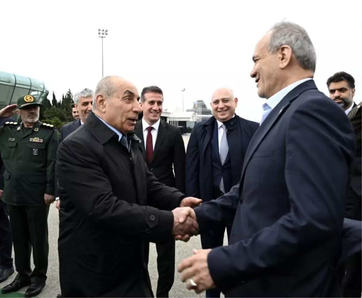İran Cumhurbaşkanı Pezeşkiyan, Azerbaycan'a Resmi Ziyarette Bulundu