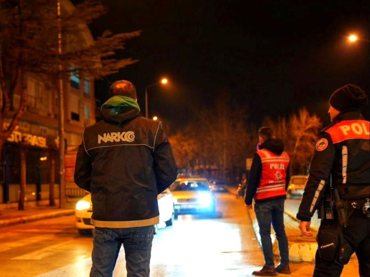 Isparta'da Trafik Denetimleri: 19 Sürücüye Ceza Kesildi