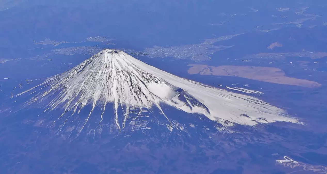 Japon Üniversite Öğrencisi Fuji Dağı'nda İki Kez Kurtarıldı