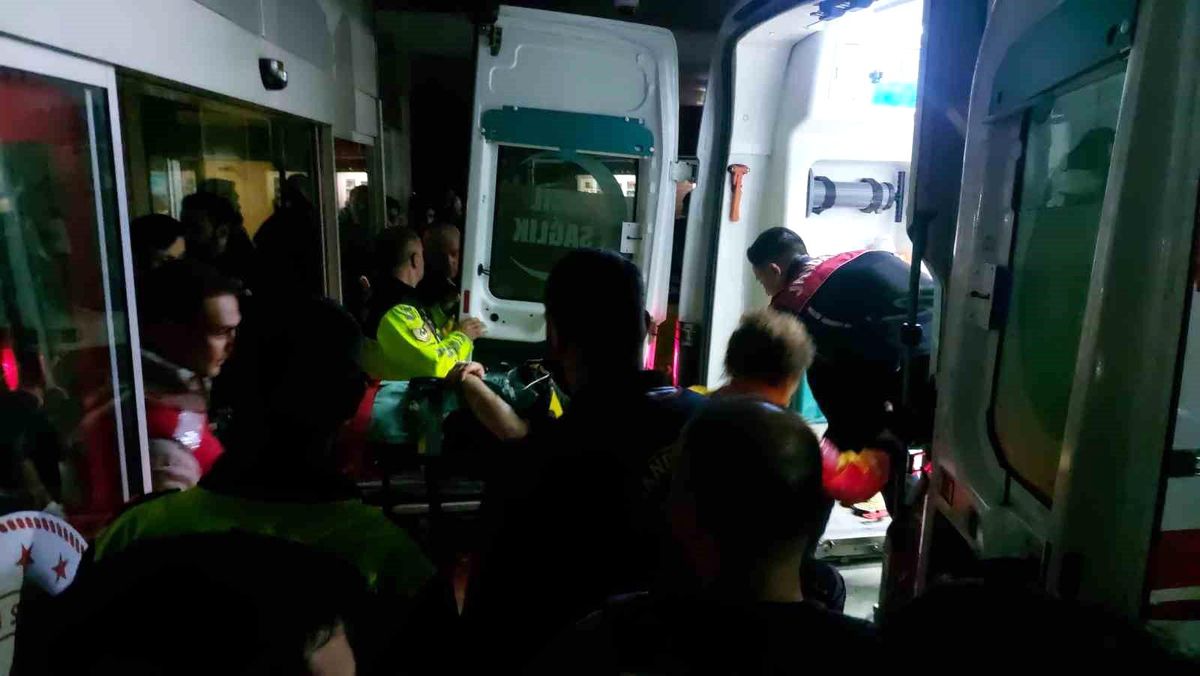 Sakarya'da Damat, Kayınpederini Bıçaklayarak Öldürdü