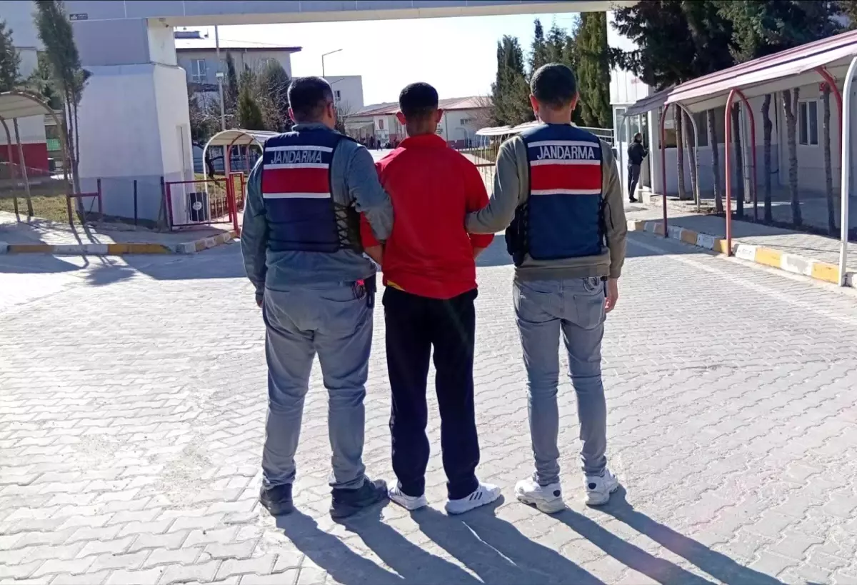 Uyuşturucu Ticareti Yapmaktan 11 Yıl Hapis Cezası Olan Şahıs Yakalandı