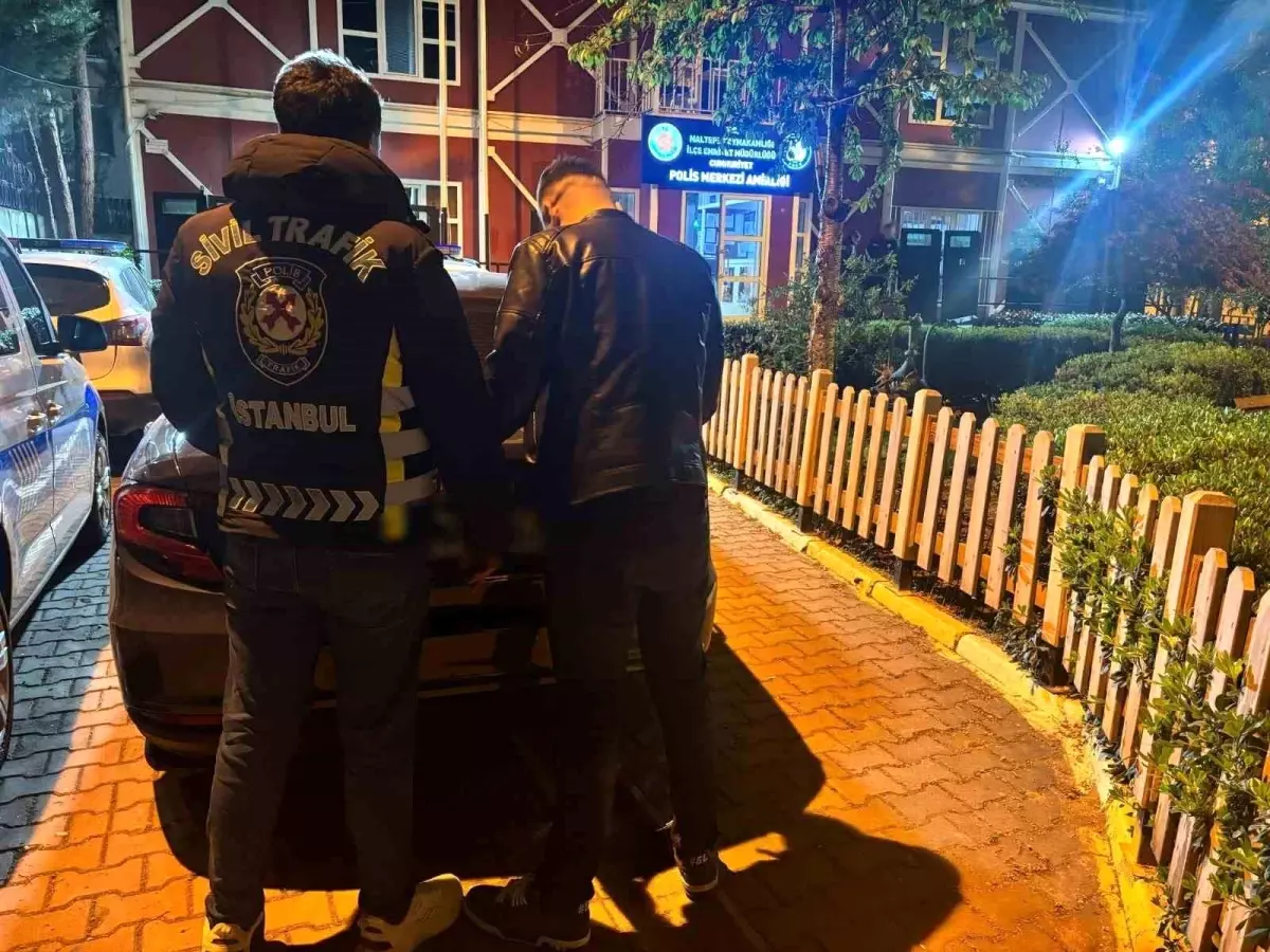 Ambulansa Yol Vermeyen Sürücüye 24 Bin TL Ceza