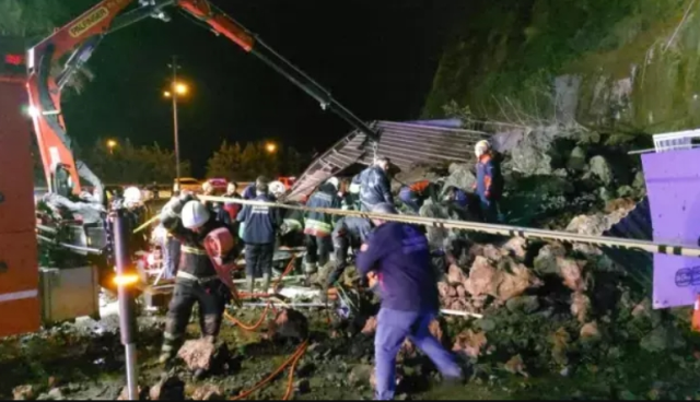Samsun'da heyelan mı oldu, nerede oldu? Samsun heyelanda ölen var mı?