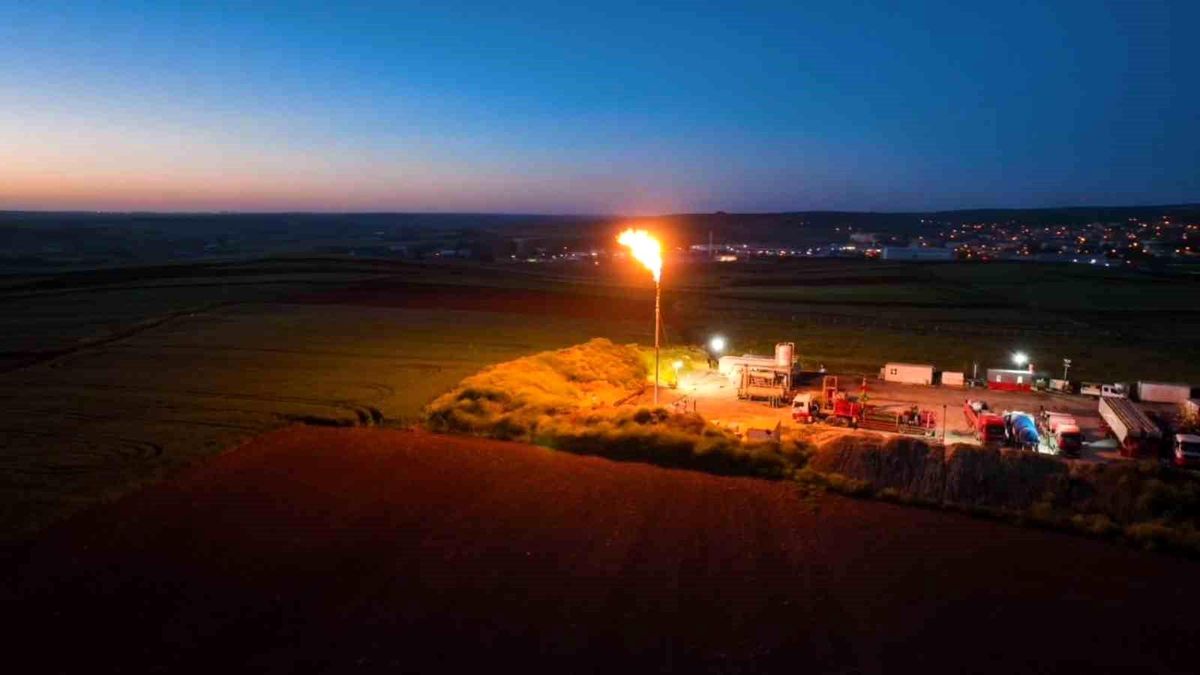 Tekirdağ'da Doğal Gaz Arama Çalışmaları Hız Kesmeden Devam Ediyor