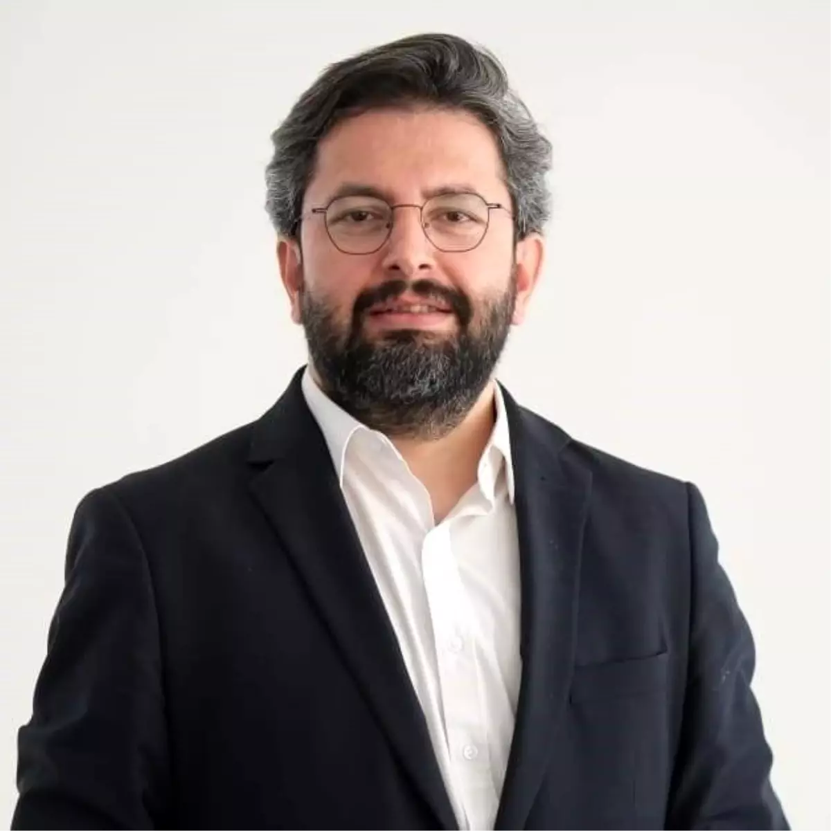 Aydın Gazeteciler Cemiyeti Başkanı Erman Çetin Kalp Krizi Nedeniyle Hayatını Kaybetti