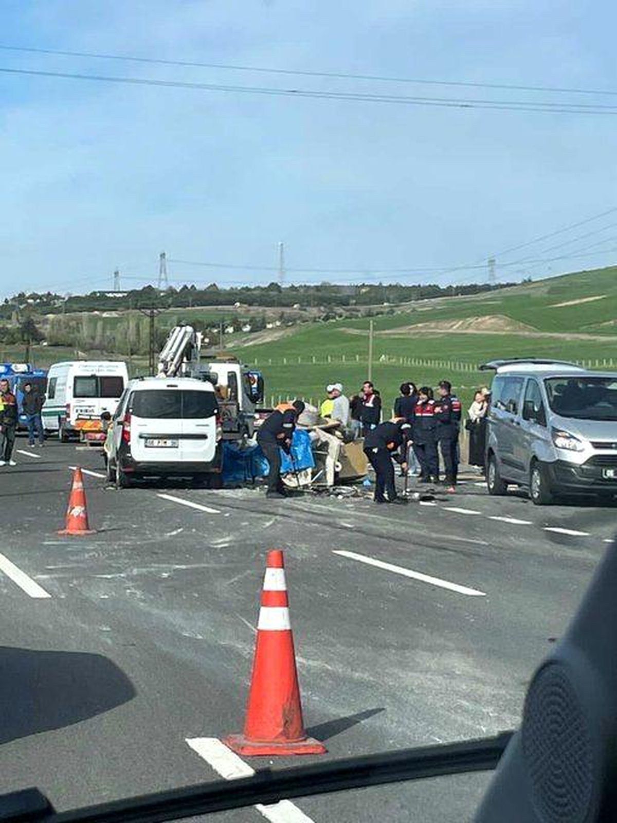 Ankara'da Feci Kaza: Kamyonet Sürücüsü Hayatını Kaybetti