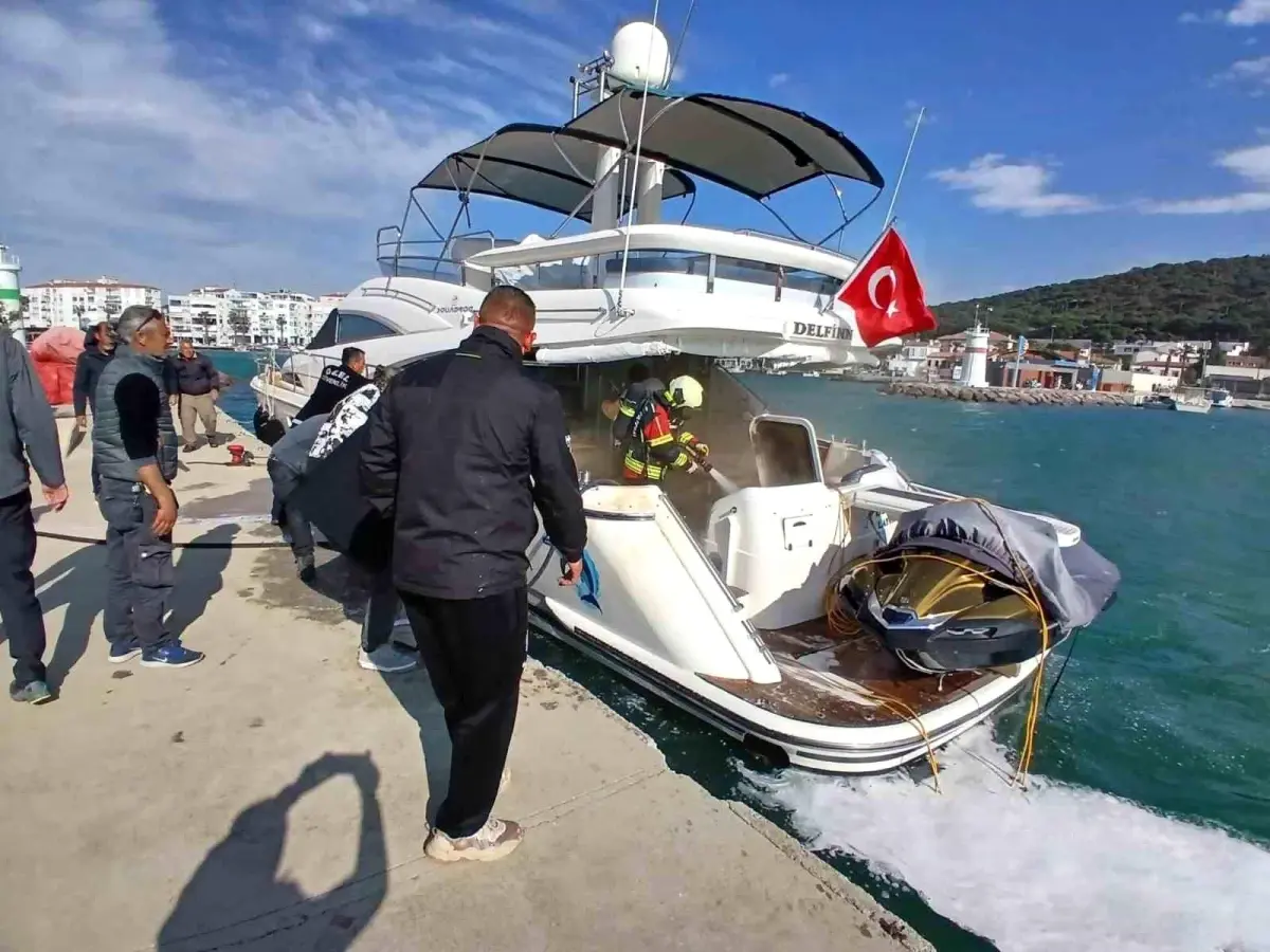 Ayvalık'ta Özel Tekne Yangını Kontrol Altına Alındı