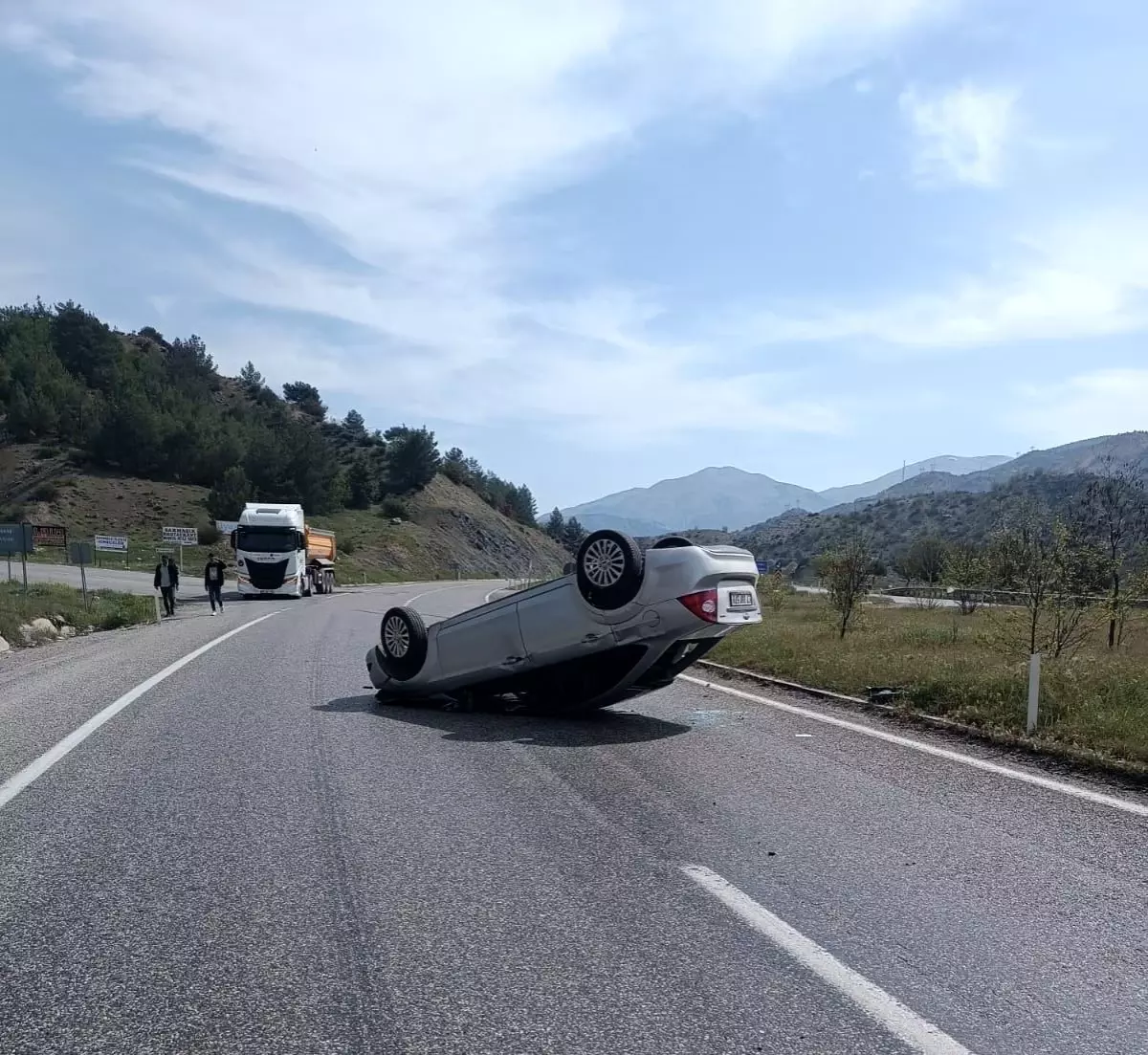 Adıyaman'da Otomobil Takla Attı: 1 Yaralı
