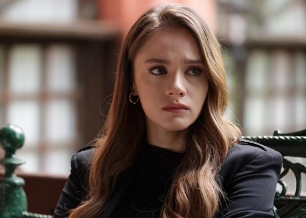 Hudutsuz Sevda Miray diziden ayrılıyor mu? Zeynep neden ayrılıyor?