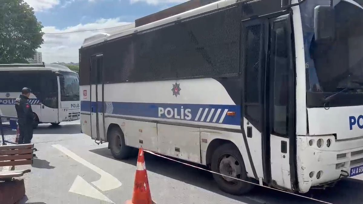 İBB Yolsuzluk Soruşturmasında 53 Şüpheli Gözaltında