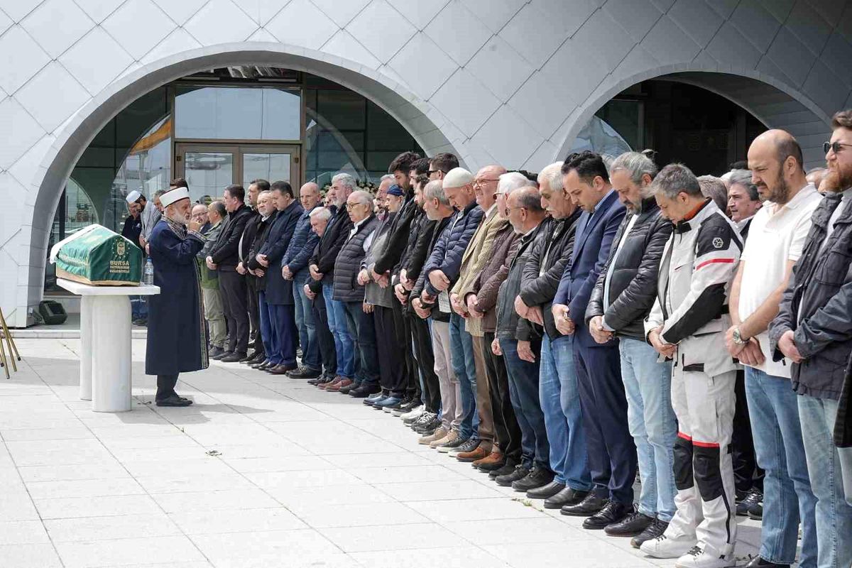 88 Yaşındaki Milli Bisikletçi Saim Tatlıcılar Trafik Kazasında Hayatını Kaybetti