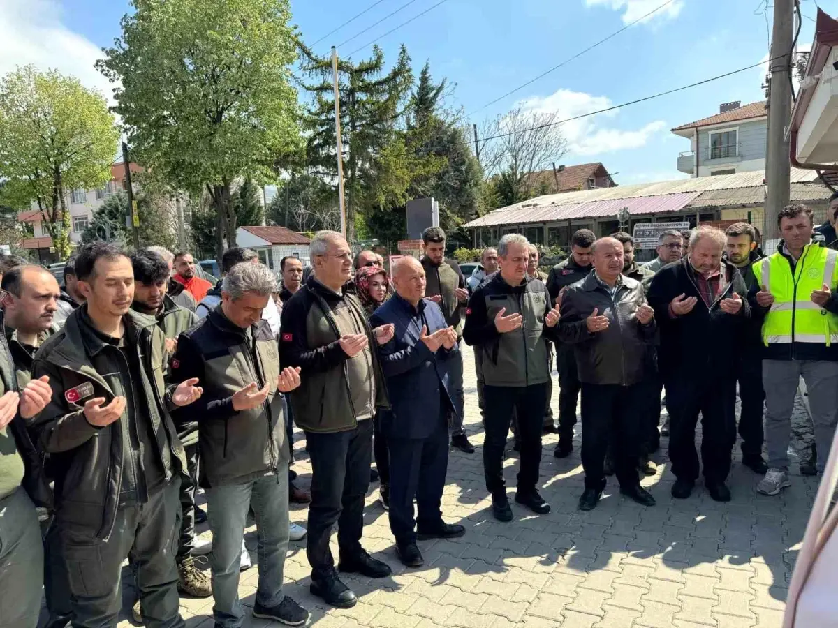 Geyve'de Trafik Kazası: 26 Yaşındaki Orman Muhafaza Memuru Hayatını Kaybetti