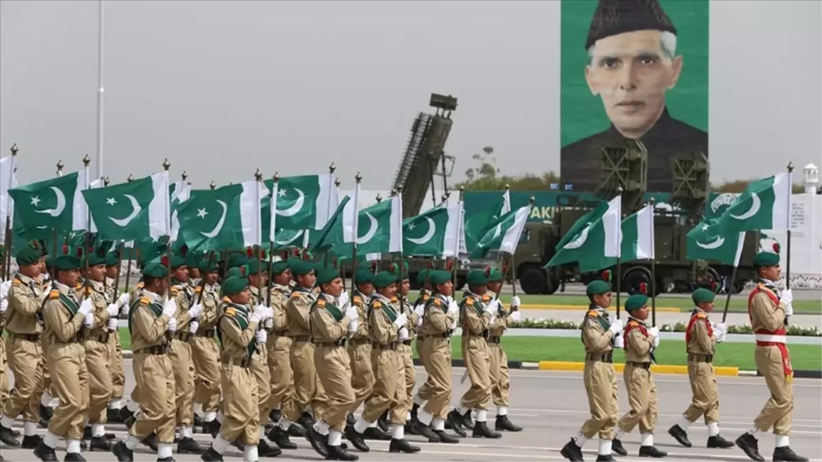 Pakistan askeri gücü 2025! Pakistan'ın kaç savaş uçağı, tankı, atom bombası var?