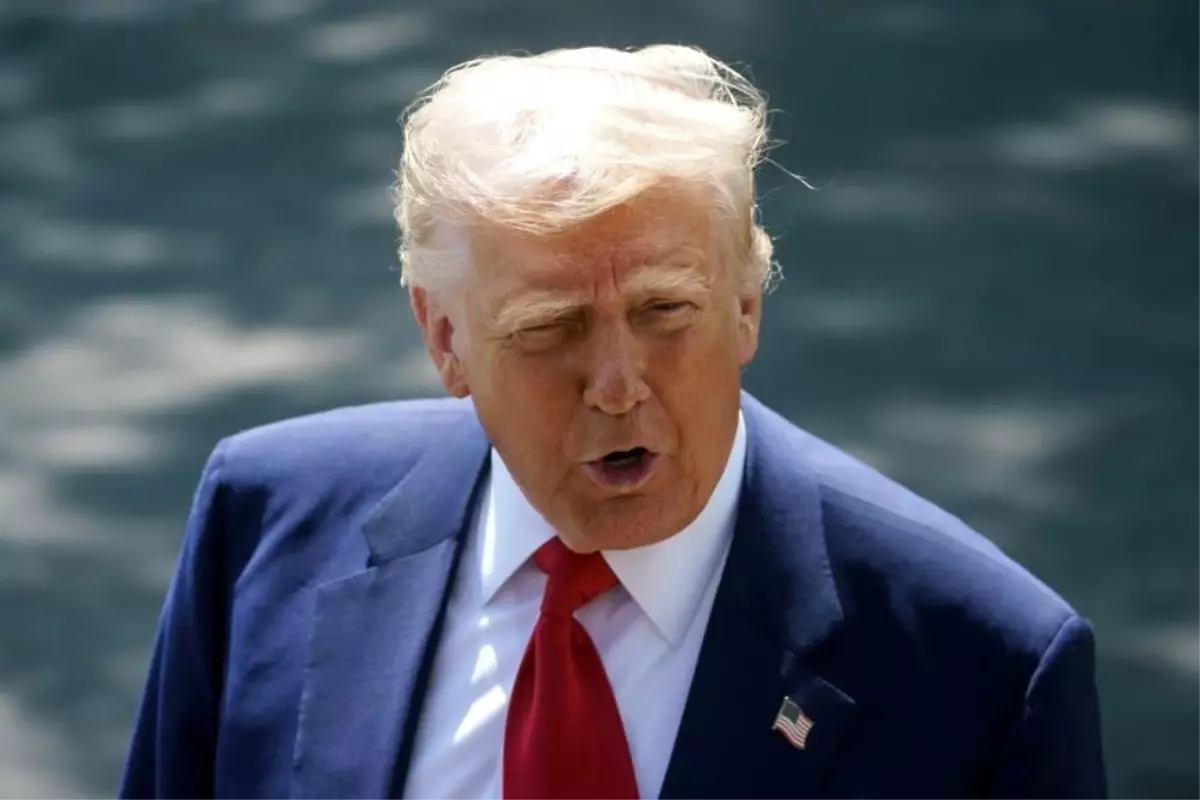 Trump'tan Esprili Papa Yanıtı