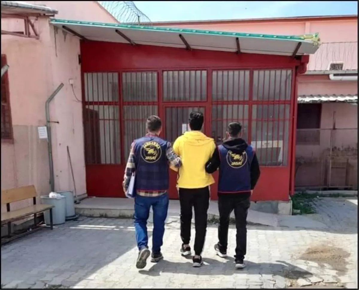 17 Yıl Hapis Cezası ile Aranan Şahıs Eskişehir'de Yakalandı