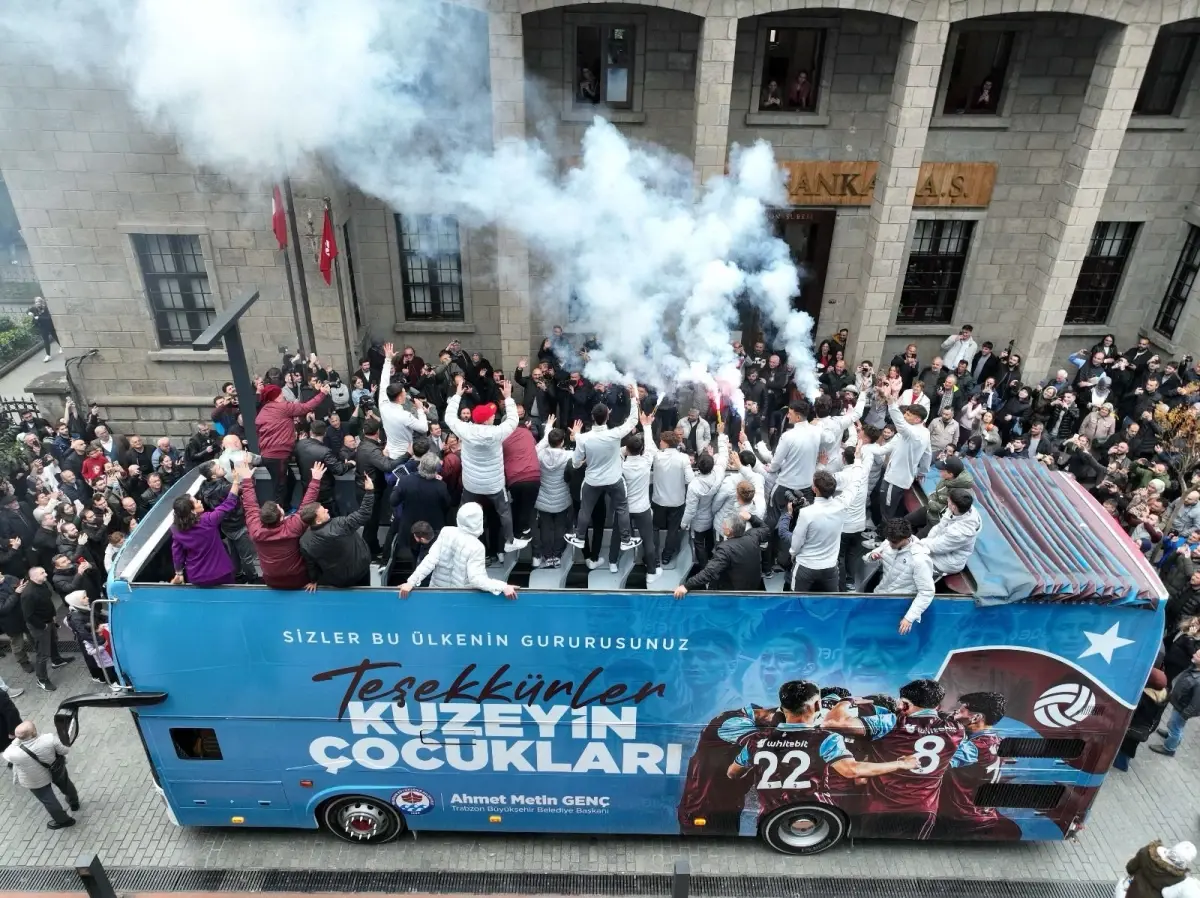 Trabzonspor U19 Takımı'na Moral Yemeği ve Katar Tatili Sözü