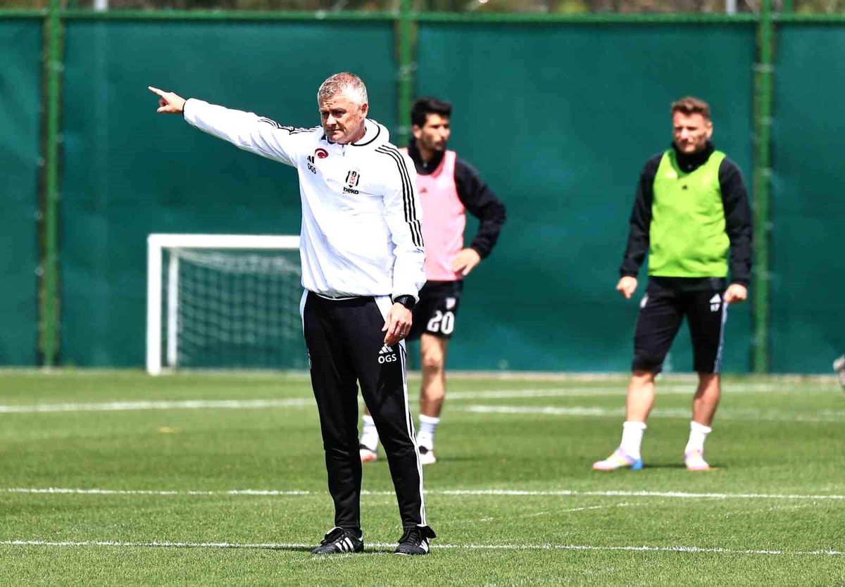 Beşiktaş Fenerbahçe Derbisi İçin Hazırlıklarına Devam Ediyor