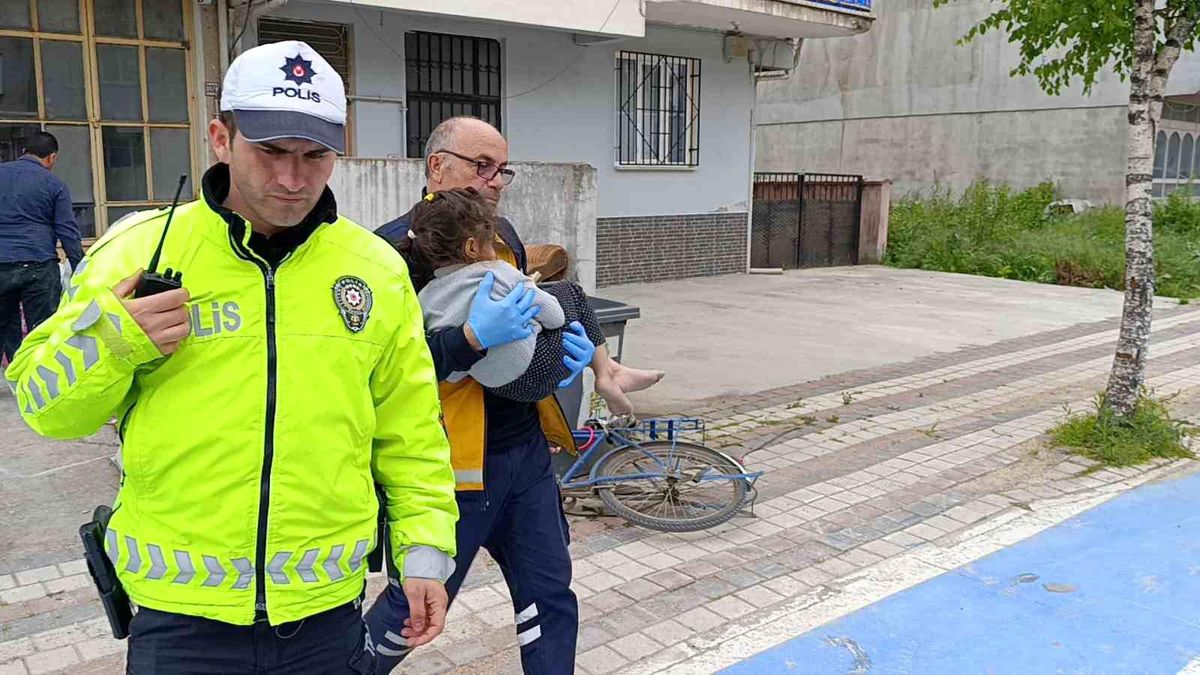 İnegöl'de Pencereden Düşen Çocuk Hafif Yaralı Olarak Kurtarıldı