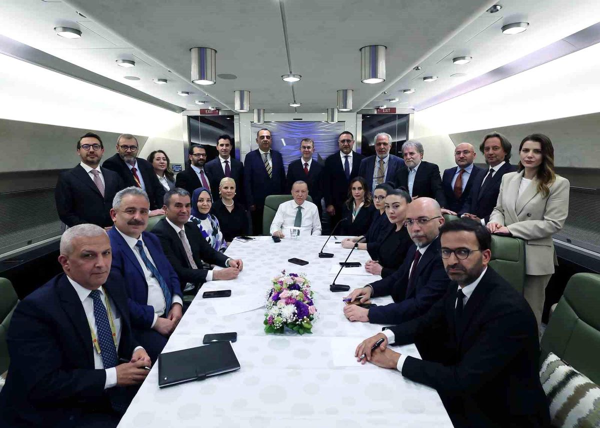 Cumhurbaşkanı Erdoğan: 'İstanbul'da bir tek riskli yapı bırakmayıncaya kadar çalışacağız. Deprem gerçeğini akıllardan çıkartmayacak ve kentsel...